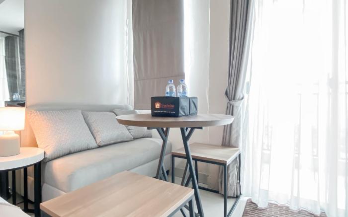 Modern Studio Apt Springhill Terrace By Travelio