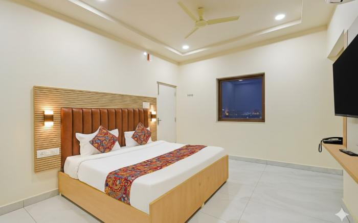 Hotel JK Height's Miyapur, Near Lingampally Staion