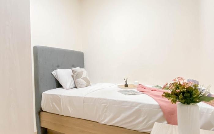 2BR with Private Lift at Menteng Park By Travelio