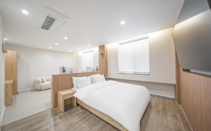 Daegu Station Brown Dot Daegu Citizen Sports Center