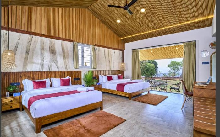 SaffronStays Eagle’s Span | Hillview Pool Villa Pa