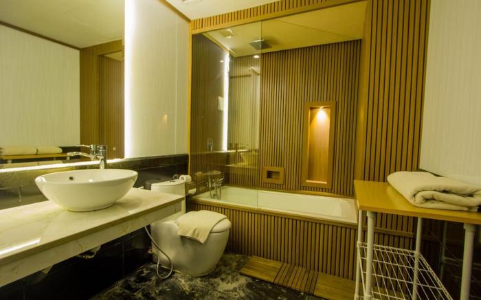 D'JHIA HOTEL ( ZIA )