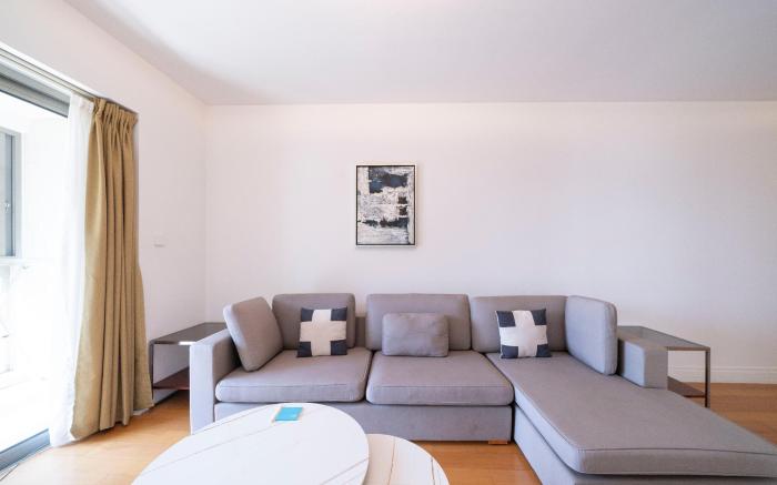 Tyms Comfortable 2BR Apartment Close to Xujiahui