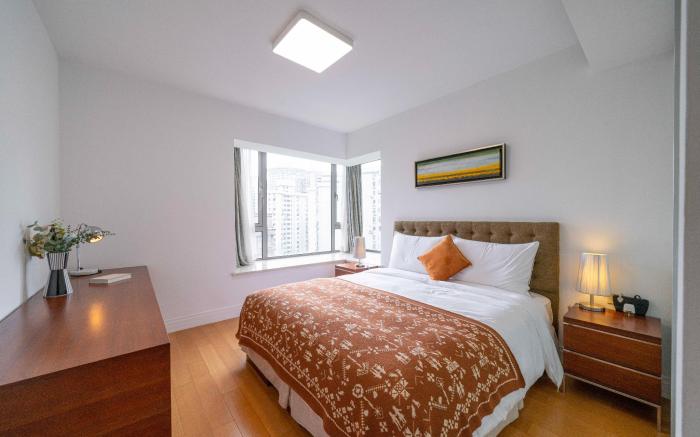 Tyms Modern 2 Bedroom Suite Xujiahui Center
