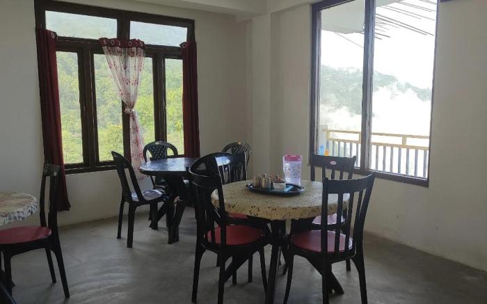 Kolkatawala Homestay and Restaurant