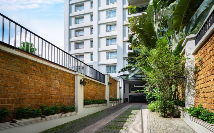 Elegant Suites Central