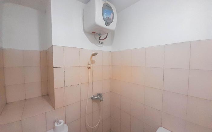 1BR near Station @ Tamansari Panoramic By Travelio