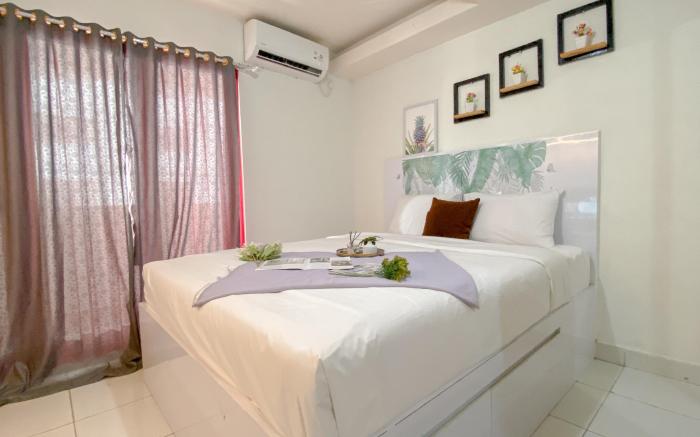 Studio near Rajawali Station @Amethyst By Travelio