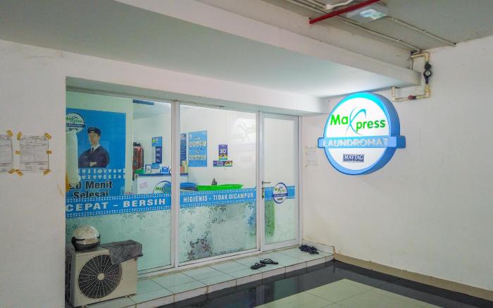 Studio near Rajawali Station @Amethyst By Travelio