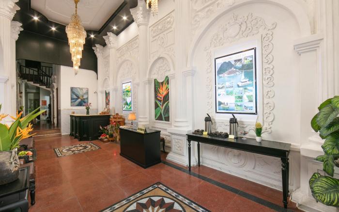 Old quarter Charm Hotel