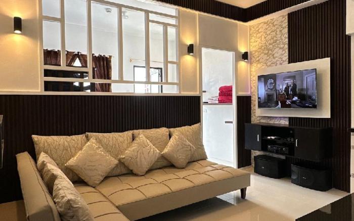 Cozy & Insta-worthy Unit @ Royal Oceancrest Mactan