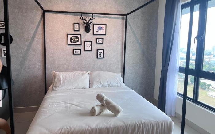 Near MMU UOC | Couple 2pax Studio | Modern Home