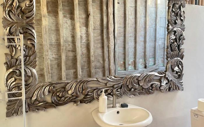 Cozy Wooden Guesthouse