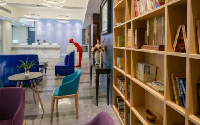 Poltton International Service Apartment Liuzhou Chengzhong Wanda Plaza