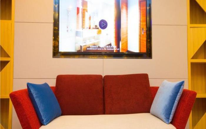 Borrman Hotel Zhongxiang Railway Station Mochou Village