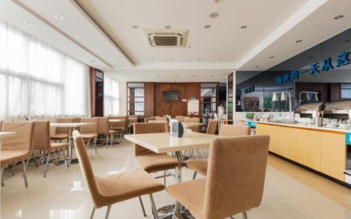 City Comfort Inn Liuzhou Ma'anshan Rongjun Road