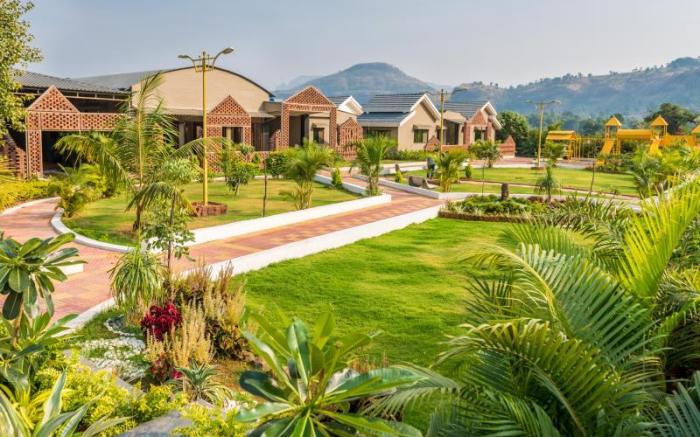 Saj By The Lake - Malshej Ghat Hotel