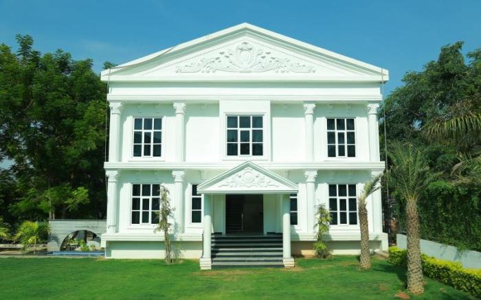 Hotel Swagath Grand Jillelaguda.