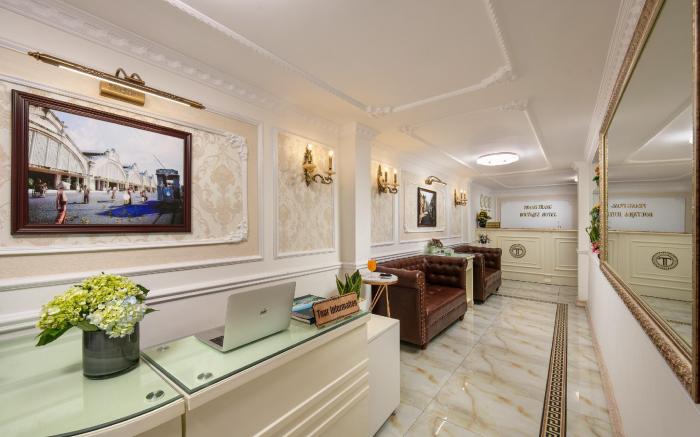 TrangTrang Luxury Hotel