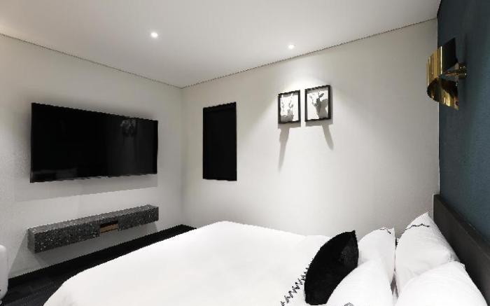 Mari Hotel
