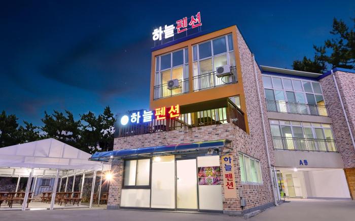 Samcheok sky Pension