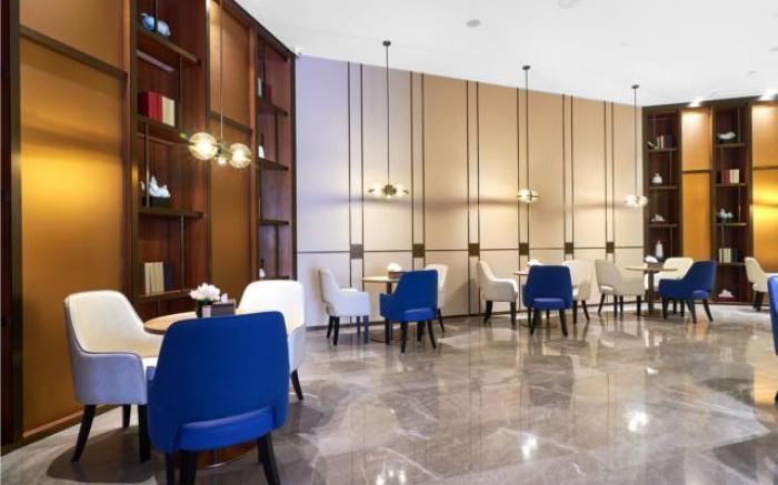 E-Cheng Hotel Yangjiang Baili Plaza