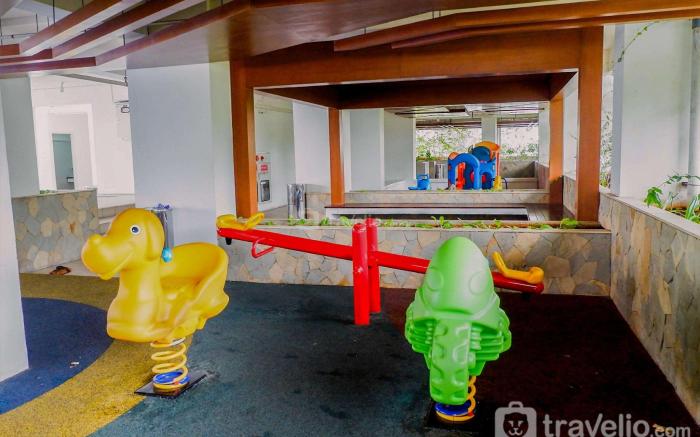 Furnished Minimalist 2BR Bassura City By Travelio