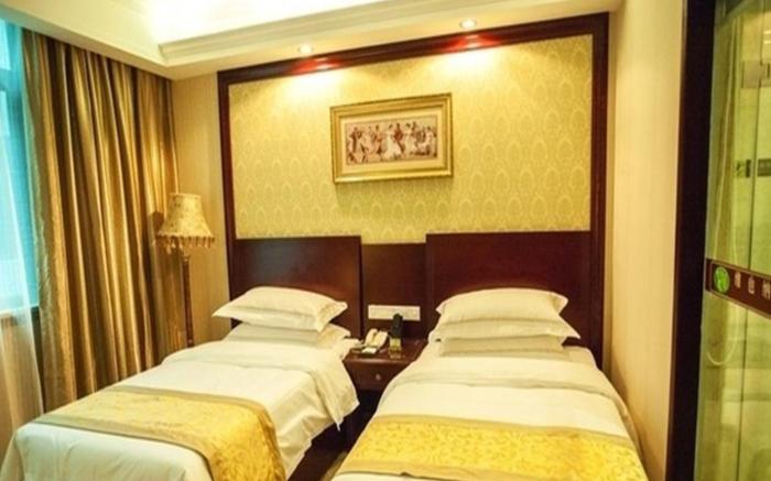 Vienna Hotel Yueyang Huarong Avenue Branch