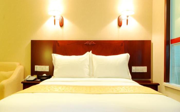 Vienna Hotel Yueyang Huarong Avenue Branch