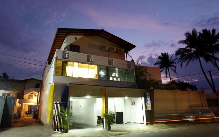 Tharanga Surfing Villa