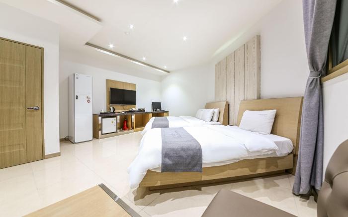 Gallery Hotel