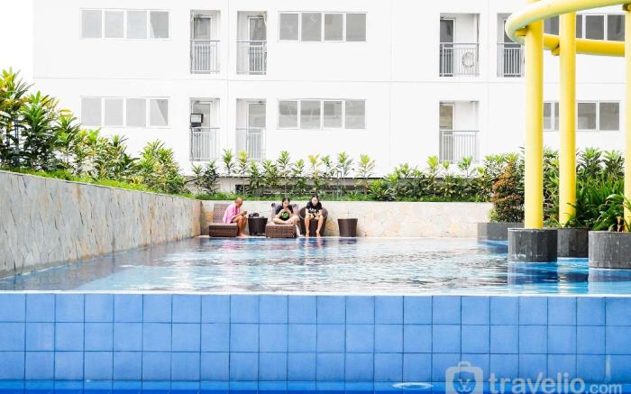 Comfy Cozy 2BR at Bassura City Apt By Travelio