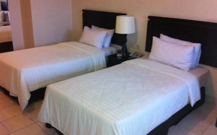 Guntur Hotel