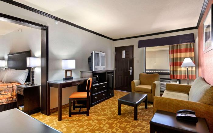 Days Inn by Wyndham Oklahoma City/Moore