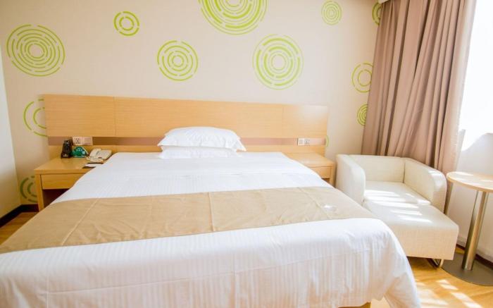 GreenTree Inn Nantong Zhangzhishan Town Deli Plaza Express Hotel