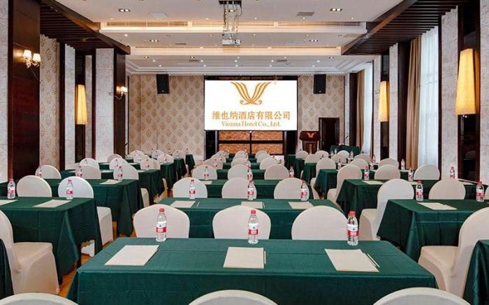 Vienna Hotel Hunan Hnegyang Chuanshan Road 1st of Huanan