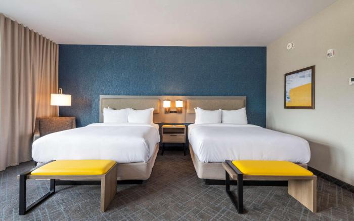 Comfort Inn & Suites