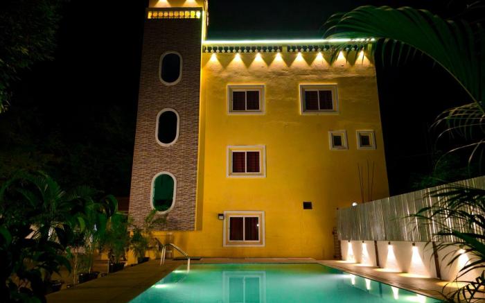 sri saveraa residency