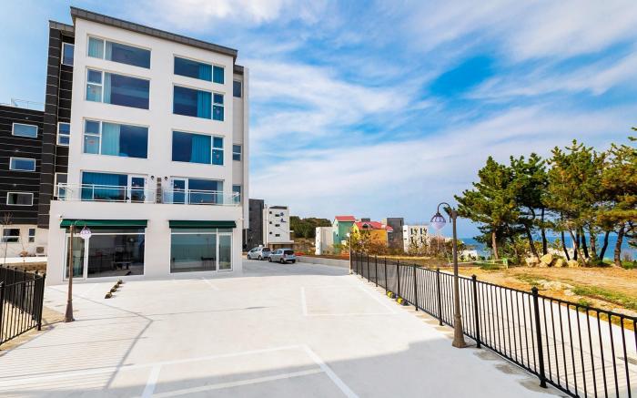 Donghae aeodalari pension