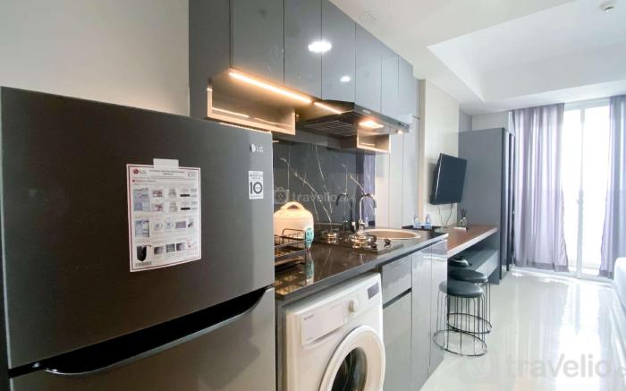 Cozy Living and Warm Studio West Vista By Travelio