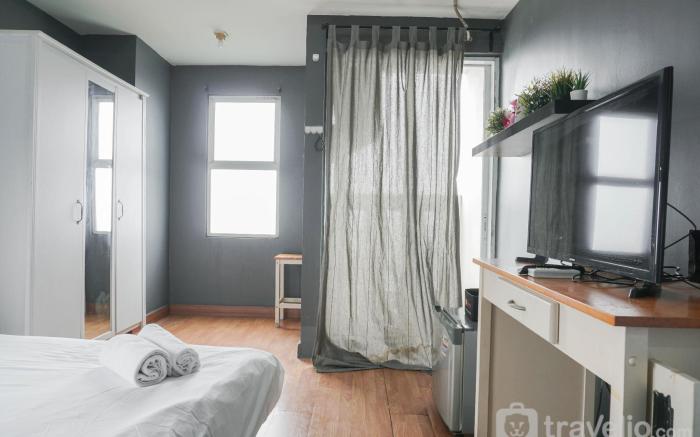 Warm Studio at Belmont Residence Puri By Travelio