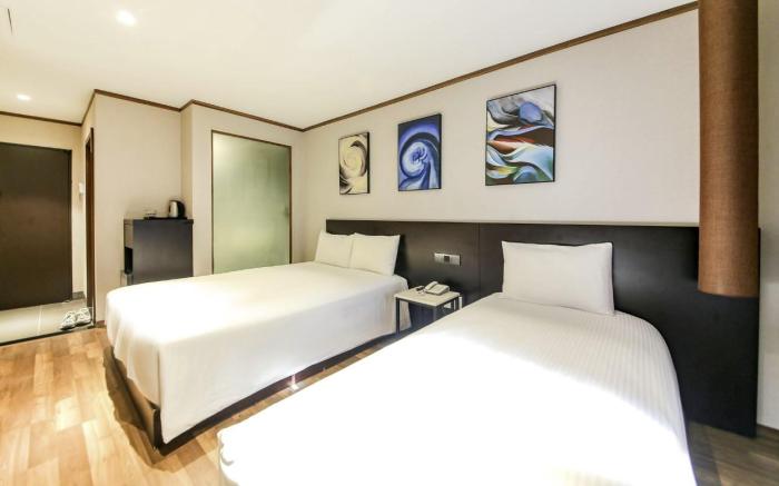 Jeju Sunland Hotel