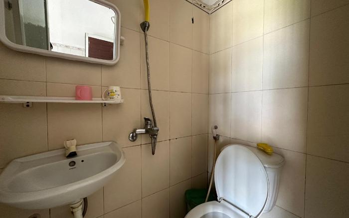 SPOT ON 1188 Motel Hoa Cam