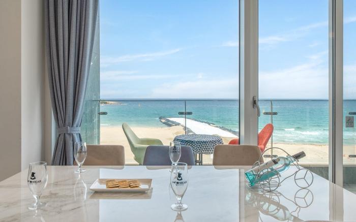 Goseong Moneblue Pension