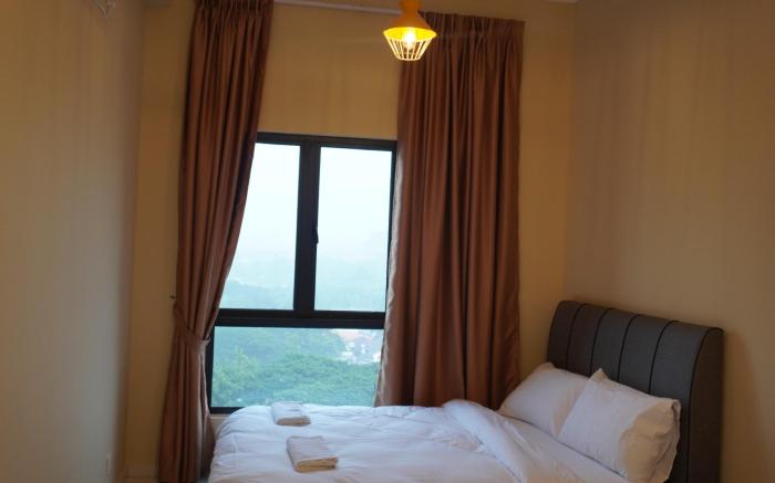 The Horizon Ipoh Infinity Pool (5 - 9pax)