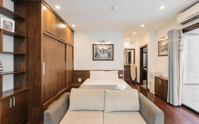 Hi.Home House - Ngoc Khanh Lake