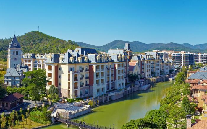Dragon Lake Princess Hotel