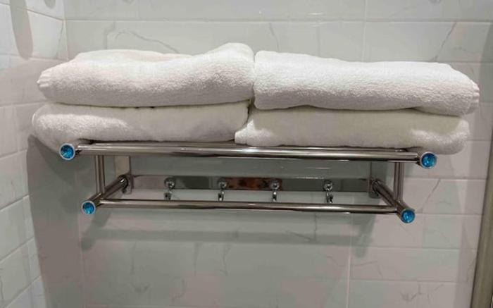 Perkins 8 Homestay IPOH Canning Garden 7-8pax