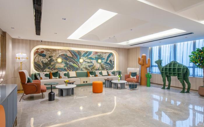 Orange Hotel Urumqi High-Speed Railway Station