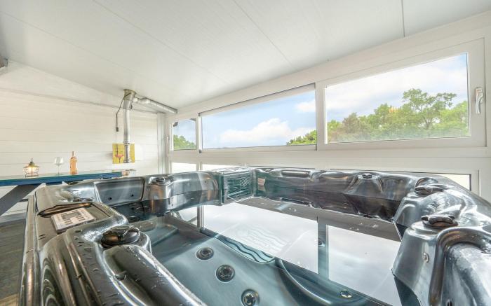Ganghwa Giverny Spa Pension